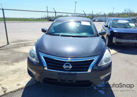 2015 Nissan Altima 2.5 S from USA, damaged, VIN 1N4AL3AP5FN307383